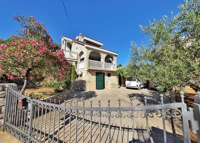 Apartmani Latin Jezera