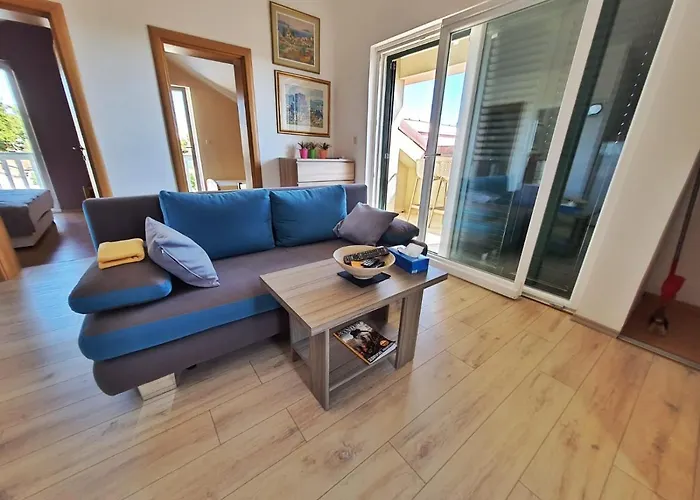 Apartmani Latin Jezera