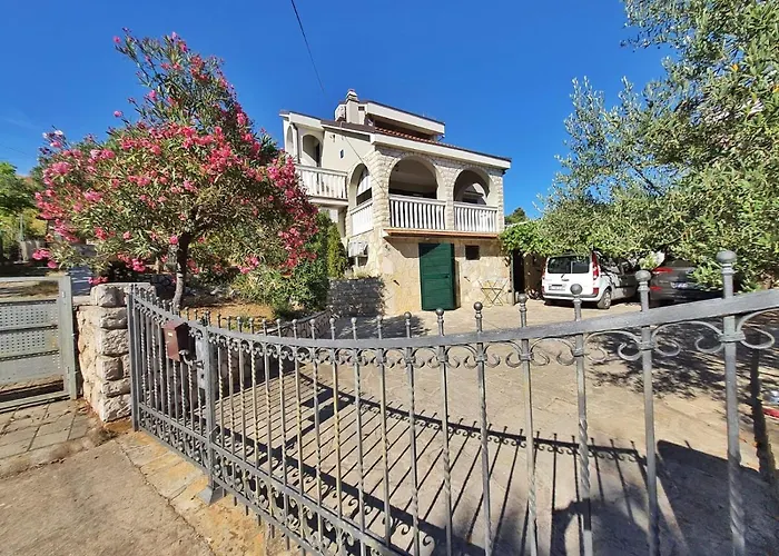 Apartmani Latin Jezera